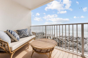 SeaGlass - Oceanfront with expansive balcony